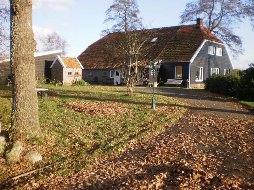 Pipowagen Elsebein Groningen Westerwolde Unieke Ligging Met Eigen Tuin En Vrij Uitzicht Over Veld Naar Natuurgebied Onstwedde Exterior foto