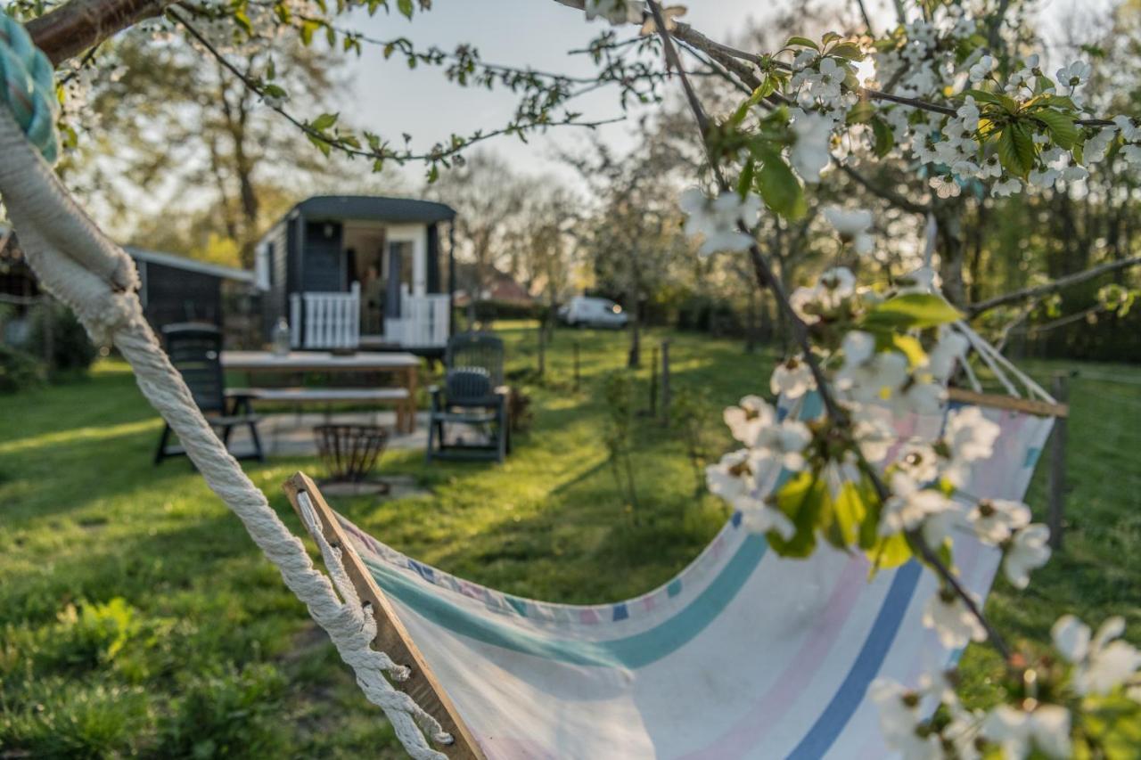 Pipowagen Elsebein Groningen Westerwolde Unieke Ligging Met Eigen Tuin En Vrij Uitzicht Over Veld Naar Natuurgebied Onstwedde Exterior foto