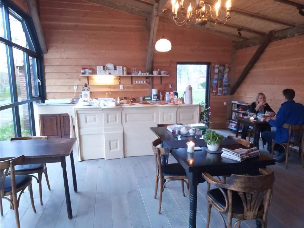 Pipowagen Elsebein Groningen Westerwolde Unieke Ligging Met Eigen Tuin En Vrij Uitzicht Over Veld Naar Natuurgebied Onstwedde Exterior foto